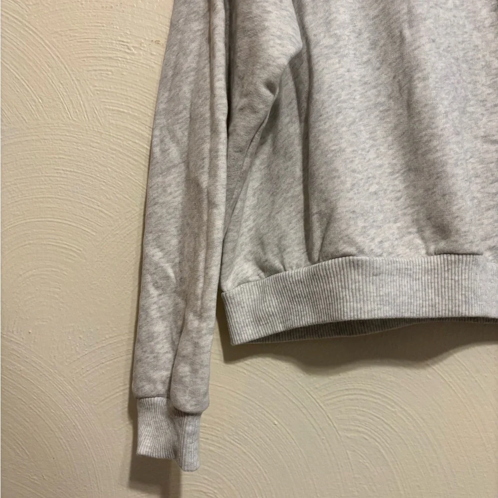 Hollister Gray Crew Neck Sweater with Ribbed Trim - Picture 6 of 7